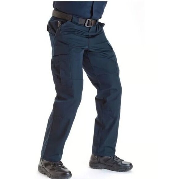 5.11 Tactical Series Uniform Pants Mens Size 35 1/2-39‎ Waist Regular Inseam - Picture 1 of 16
